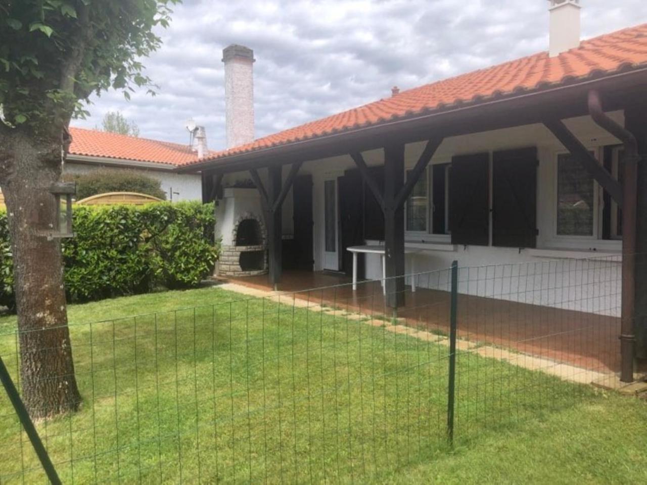 Agreable Maison A 400M Du Lac Βίλα Sanguinet Εξωτερικό φωτογραφία